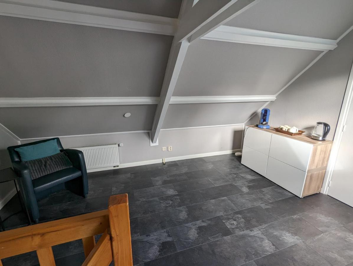 Knus Appartement Aan Bosrand Hornsterzwaag Exterior foto
